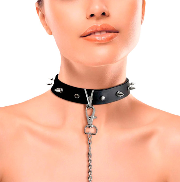 Choker collar with leash and spikes black