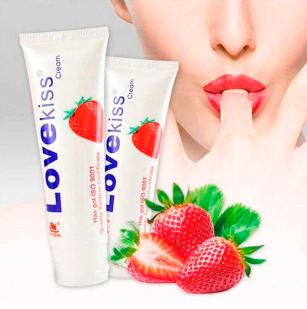 Лубрикант "Love Kiss" 100 мл полуниця