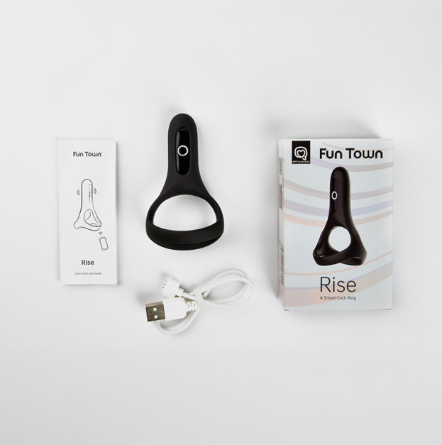 Fun Town Rise Black Double Cock Ring